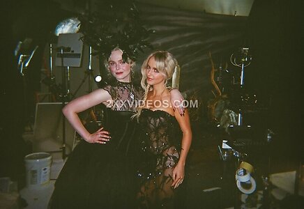 Mckenna Grace photo