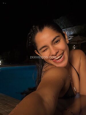 Meghna Kaur🍒 Nude Leaked Photo #4