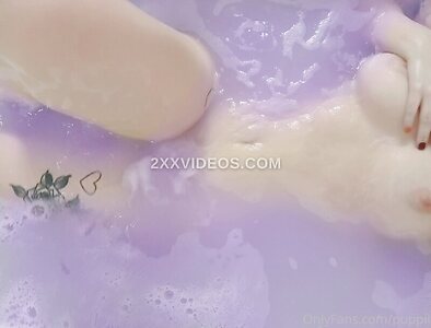 mewisa Nude Leaked Photo #35