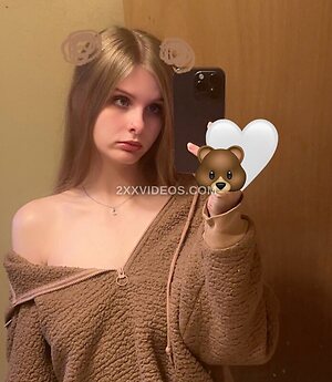 mewraz Nude Leaked Photo #13