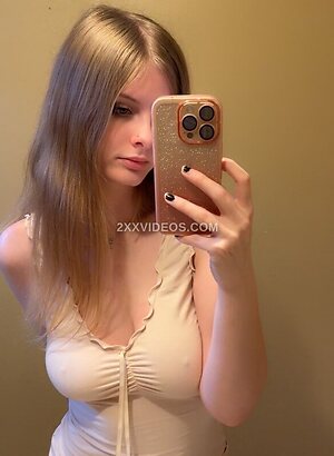 mewraz Nude Leaked Photo #33