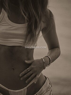 Mia Bowman photo