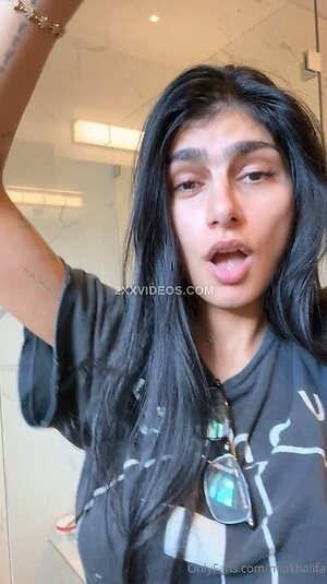 Mia Khalifa Nude Leaked Photo #124