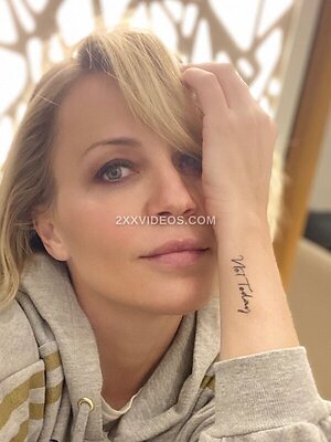 Michelle Beadle Nude Leaked Photo #4