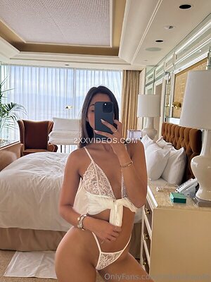 Mikaela Lafuente Nude Leaked Photo #88