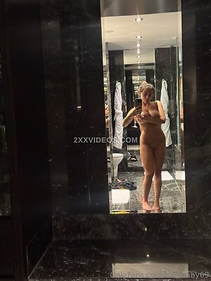 Mila Santos Nude Leaked Photo #2