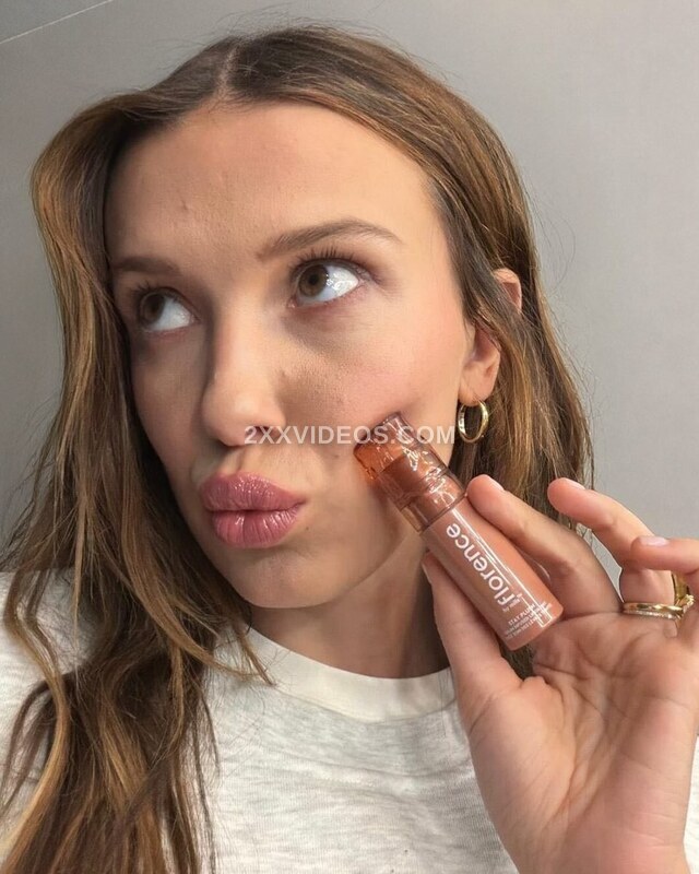 Millie Bobby Brown photo