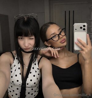 millie_li Nude Leaked Photo #4
