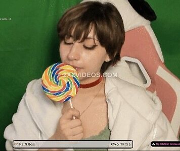 MimiDoesCosplay photo