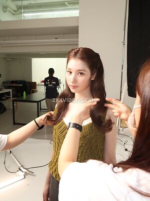 Minatozaki Sana photo
