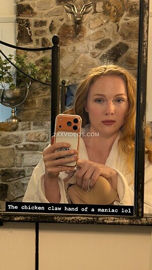 Molly Quinn Nude Leaked Photo #2