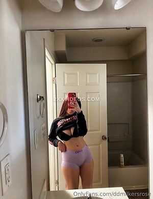 mommymilkersrose photo