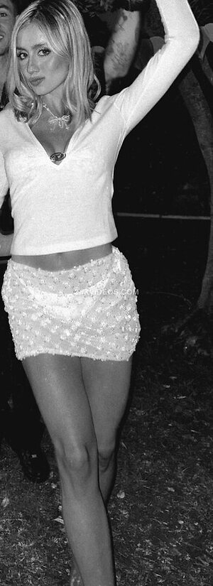 Morena Beltran photo