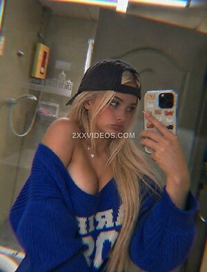 Naomi Aiello Nude Leaked Photo #15