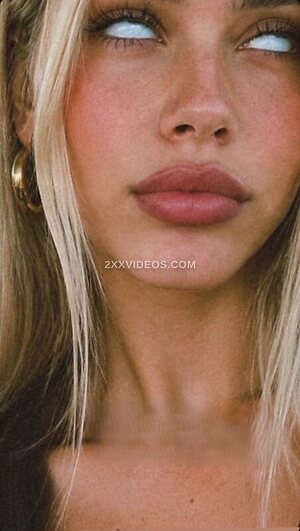 Naomi Aiello Nude Leaked Photo #30
