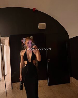 Naomi Rosenblum Nude Leaked Photo #30