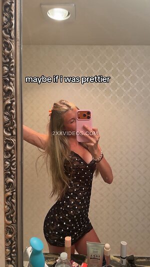 nata1ie.m Nude Leaked Photo #6