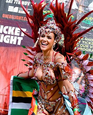Nathalie Emmanuel Nude Leaked Photo #9