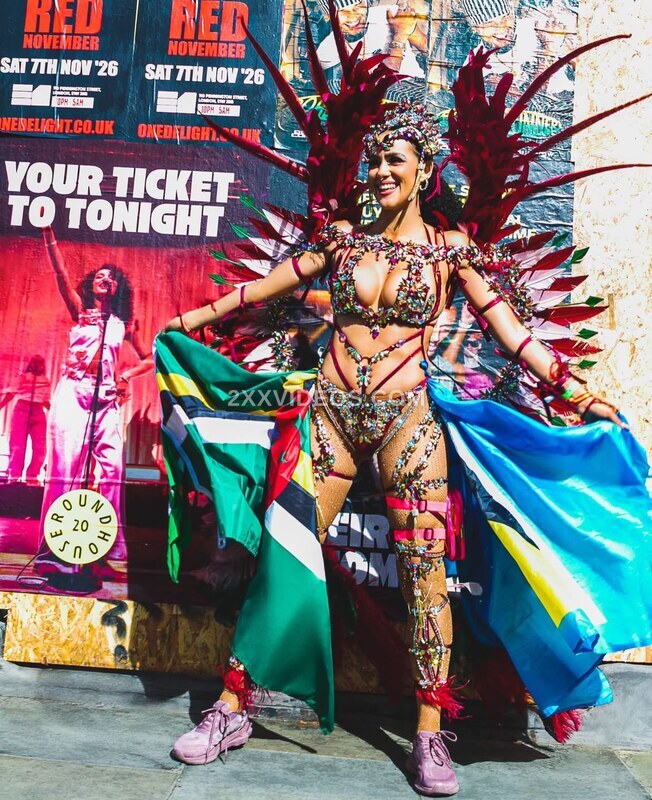 Nathalie Emmanuel photo