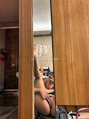 nazzy.doll Nude Leaked Photo #5