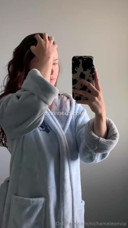 Nichameleon photo