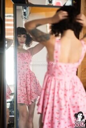 Niele Nude Leaked Photo #36