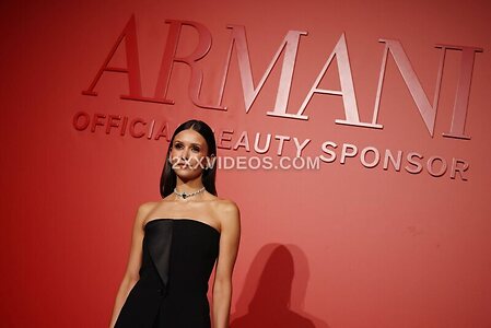 Nina Dobrev photo