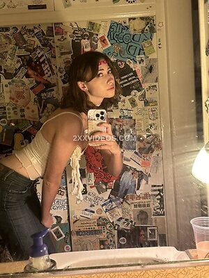 normalfunnygirl Liz Nude Leaked Photo #2