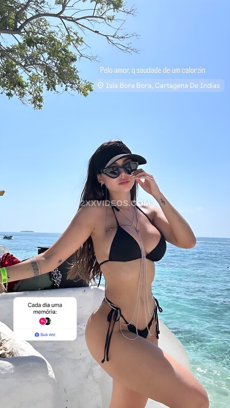 Nyvi Estephan photo