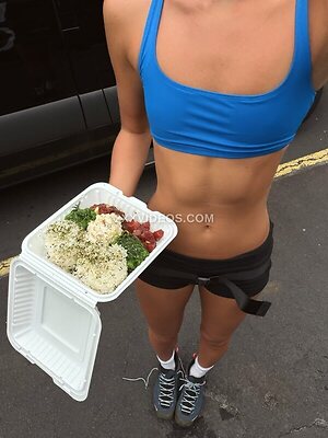 Olivia Ponton photo