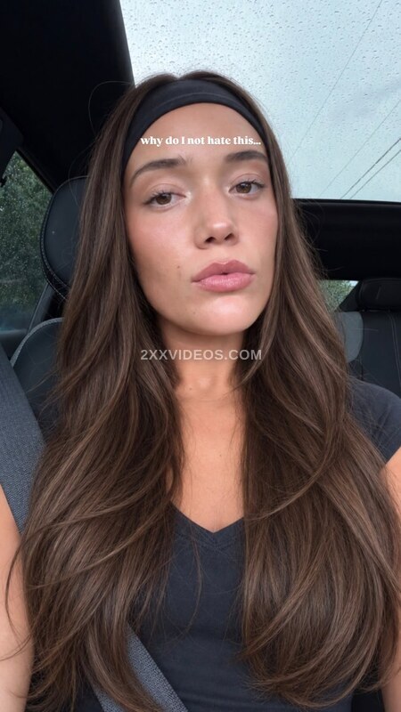 Olivia Ponton photo