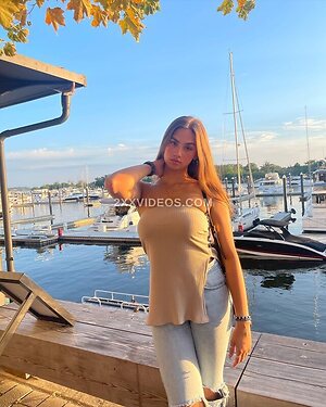 Olivia silfies photo