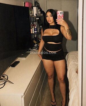 Thick Baddie