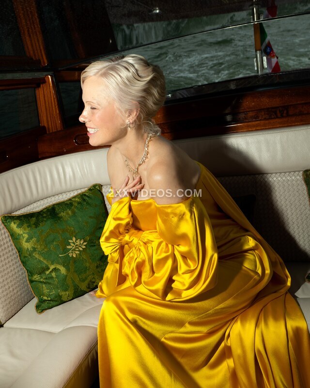 Pamela Anderson photo