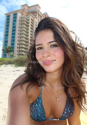Pariya Carello Nude Leaked Photo #61