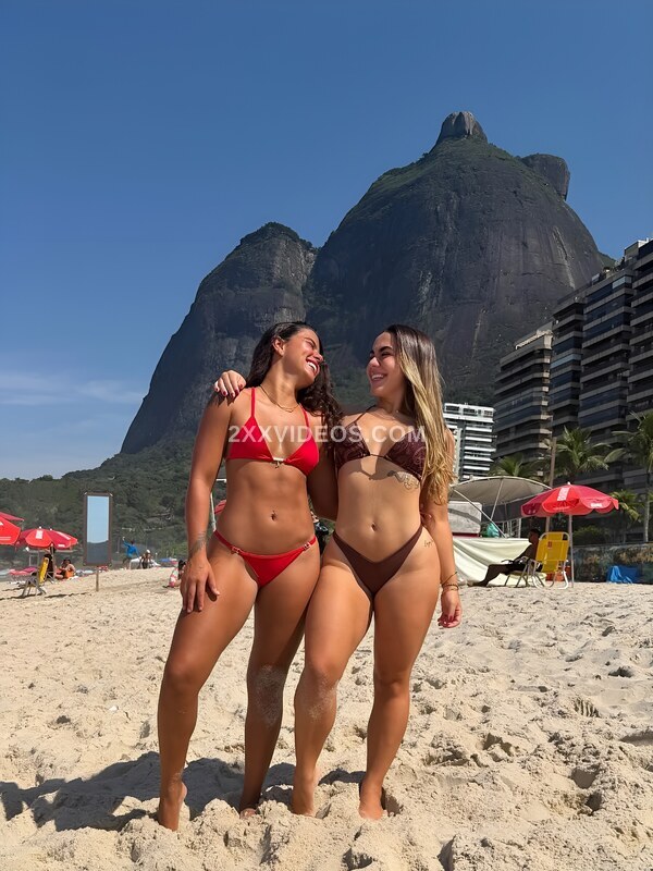 Paula Nobre photo