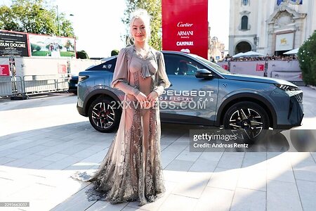 Phoebe Bridgers photo