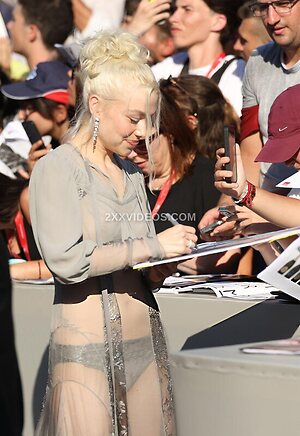 Phoebe Bridgers Nude Leaked Photo #32
