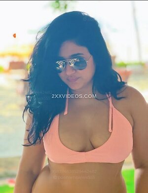 Poonam Bajwa Nude Leaked Photo #3
