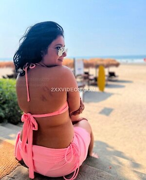 Poonam Bajwa Nude Leaked Photo #5