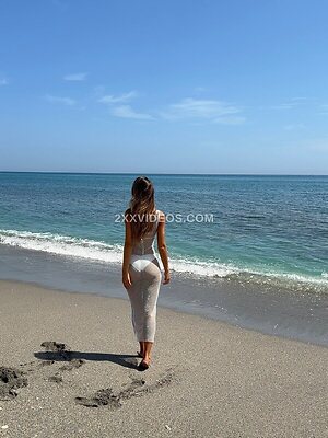 Priscilla Ricart Nude Leaked Photo #4
