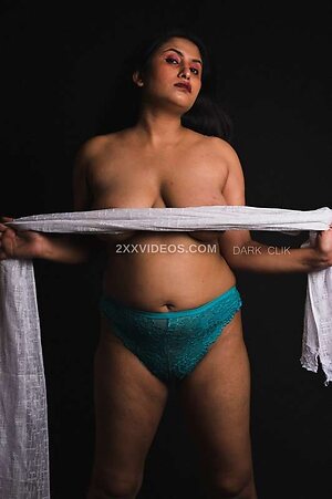 Priyanka Kalyana Nude Leaked Photo #39
