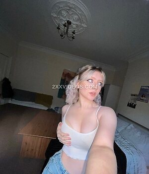 Pukjepeuk Nude Leaked Photo #7