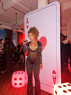Qimmah Russo photo