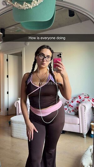 qveenjulia Nude Leaked Photo #34