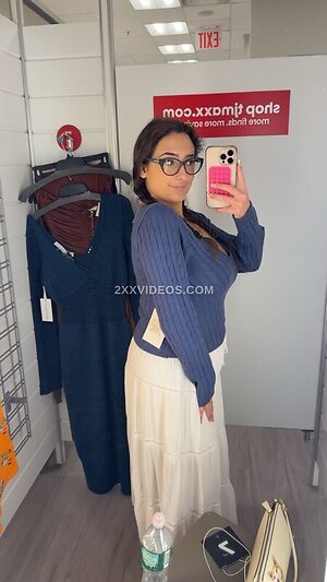 qveenjulia Nude Leaked Photo #86