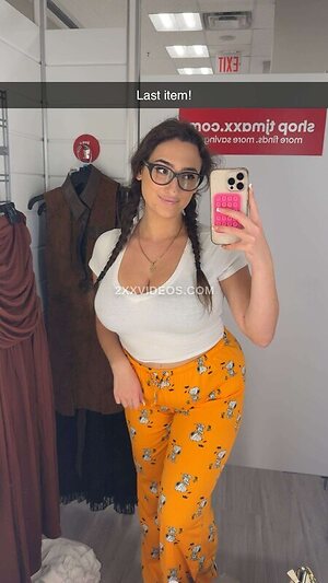 qveenjulia photo