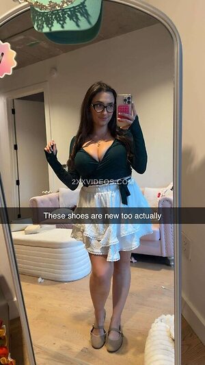 qveenjulia photo