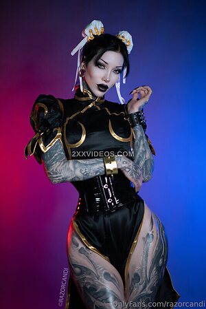Razor Candi More Nude Photos