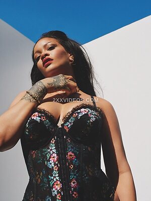 Rihanna photo